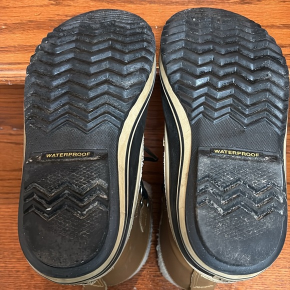 Men’s Sorel Waterproof Boots! - Picture 8 of 8